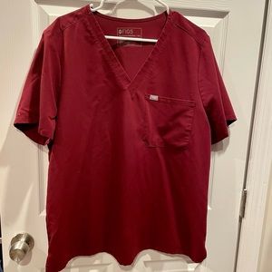 EUC Figs Catarina one pocket scrub top
